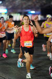 BIB: 21024
                            <button type="button" onclick="openModal(23027288)" class="btn btn-primary btn-sm float-right btn-popup" data-toggle="modal" data-target=".modal-high-quality">
                        <i class="fas fa-shopping-cart"></i> Add to Cart
                    </button>
                                            <button type="button" onclick="isThisMe(23027288, true)" class="btn btn-success btn-sm float-right btn-popup btn-isme hidden" data-toggle="tooltip" data-placement="bottom" title="นี่คือรูปของคุณใช่ไหม คลิกที่นี่เพื่อเอาเข้าอัลบั้ม">
                        <i class="fas fa-plus"></i> Add to album
                    </button>
                    <button type="button" onclick="isThisMe(23027288, false)" class="btn btn-warning btn-sm float-right btn-popup btn-isnotme hidden">
                        <i class="fas fa-ban"></i> Remove from album
                    </button>